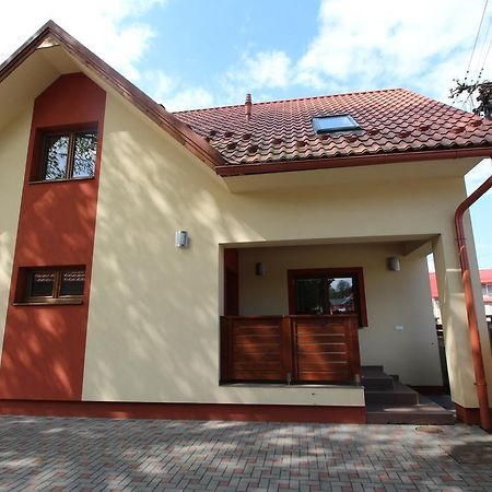 Villa Lienka Bešeňová Exteriör bild