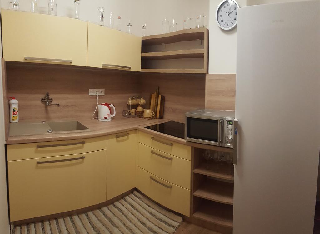 Villa Lienka Bešeňová Exteriör bild